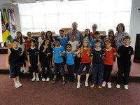 Alunos do quarto ano da Escola Cecília Meireles visitam a Câmara