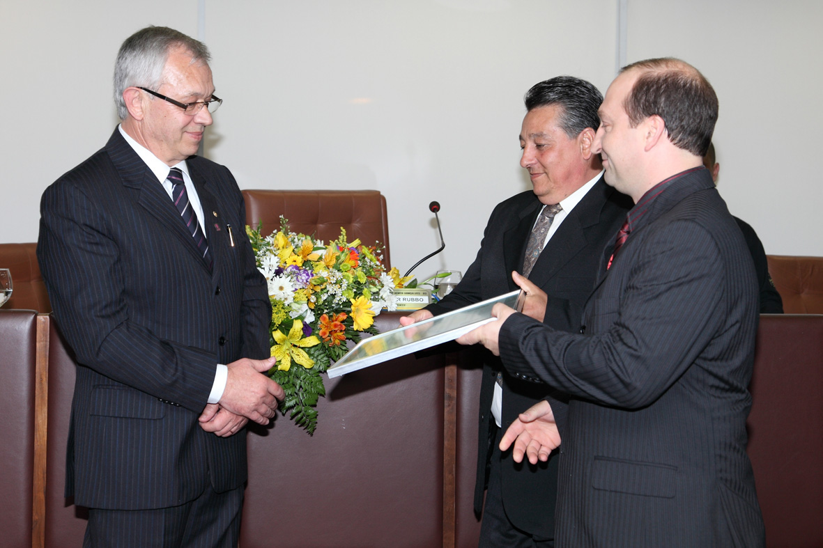 Ildoino Pauletto recebe Título de Cidadão de Bento Gonçalves